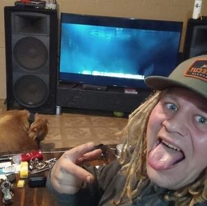 Meet your Posher, Onewho